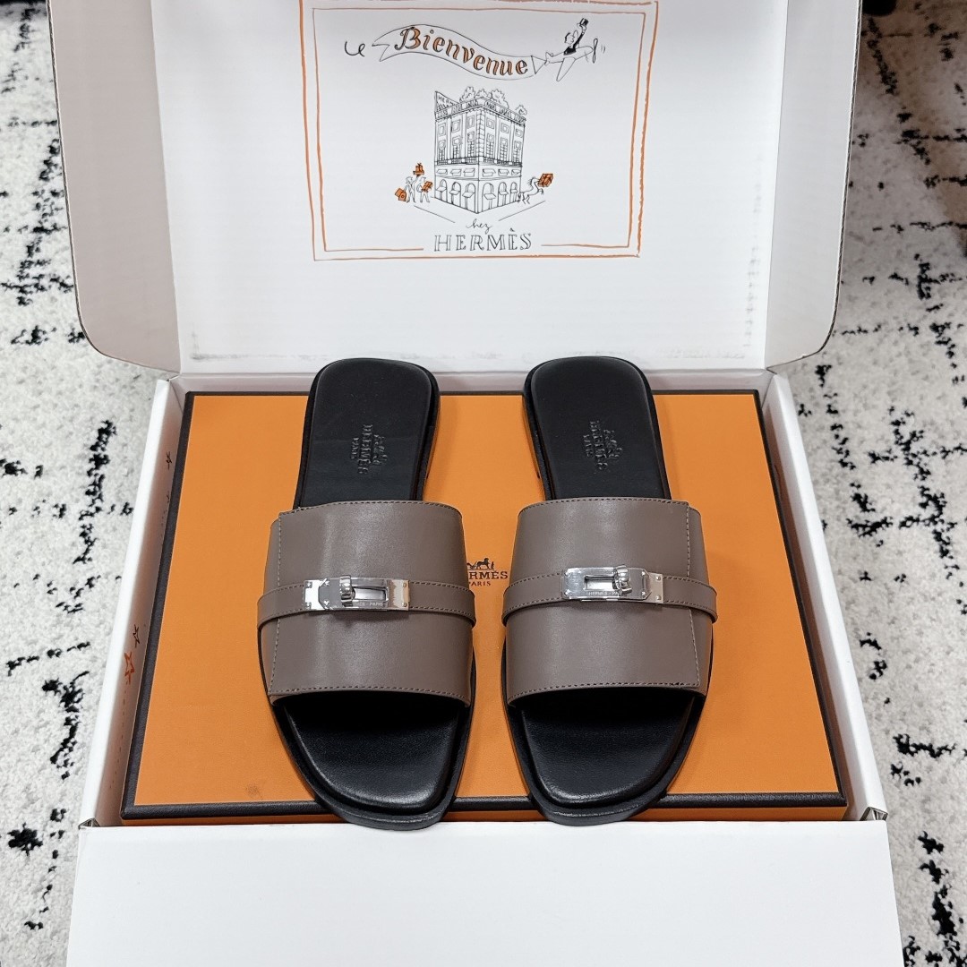 에르메스 줄리아 샌들 슬리퍼