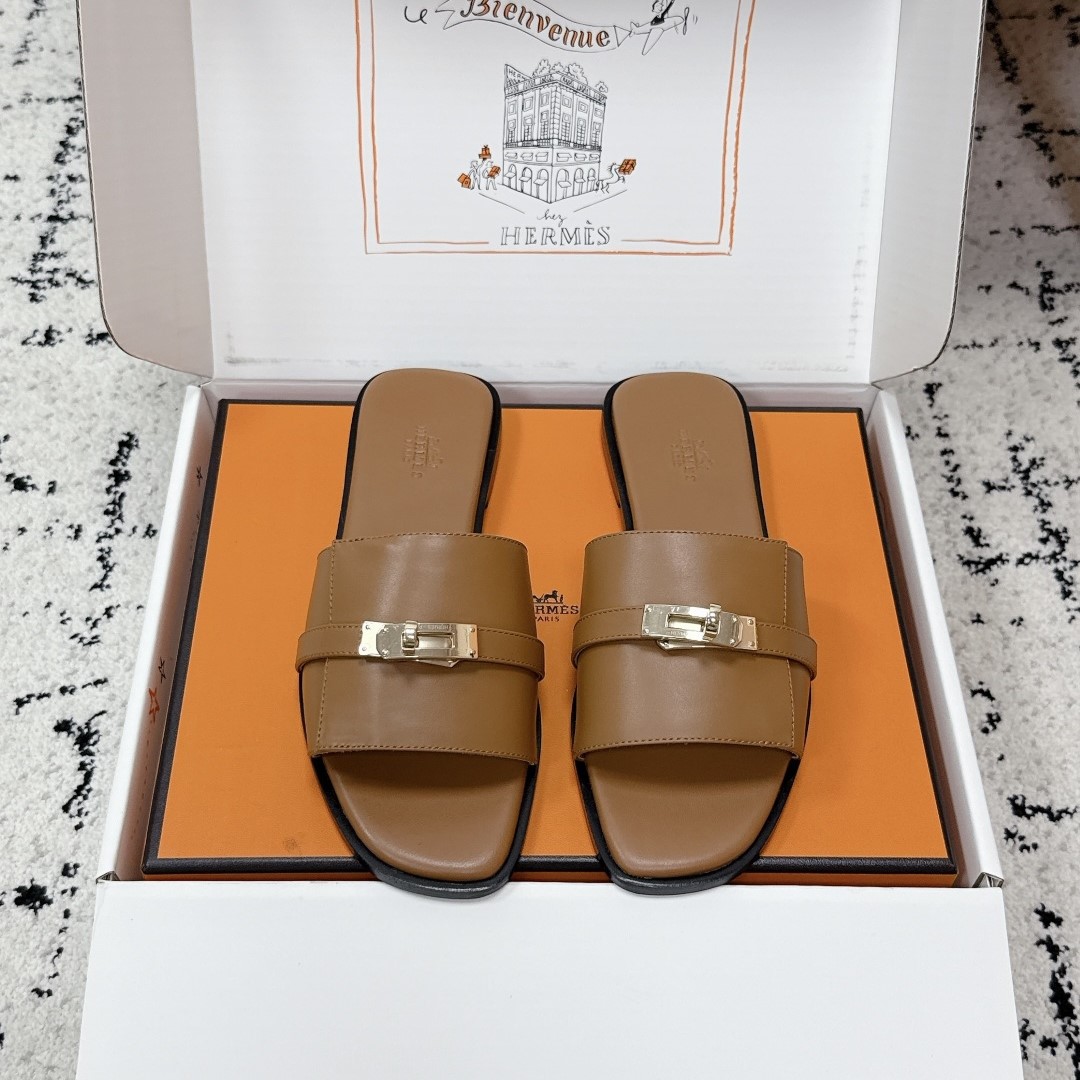 에르메스 줄리아 슬리퍼 샌들 2가지 메탈 색상