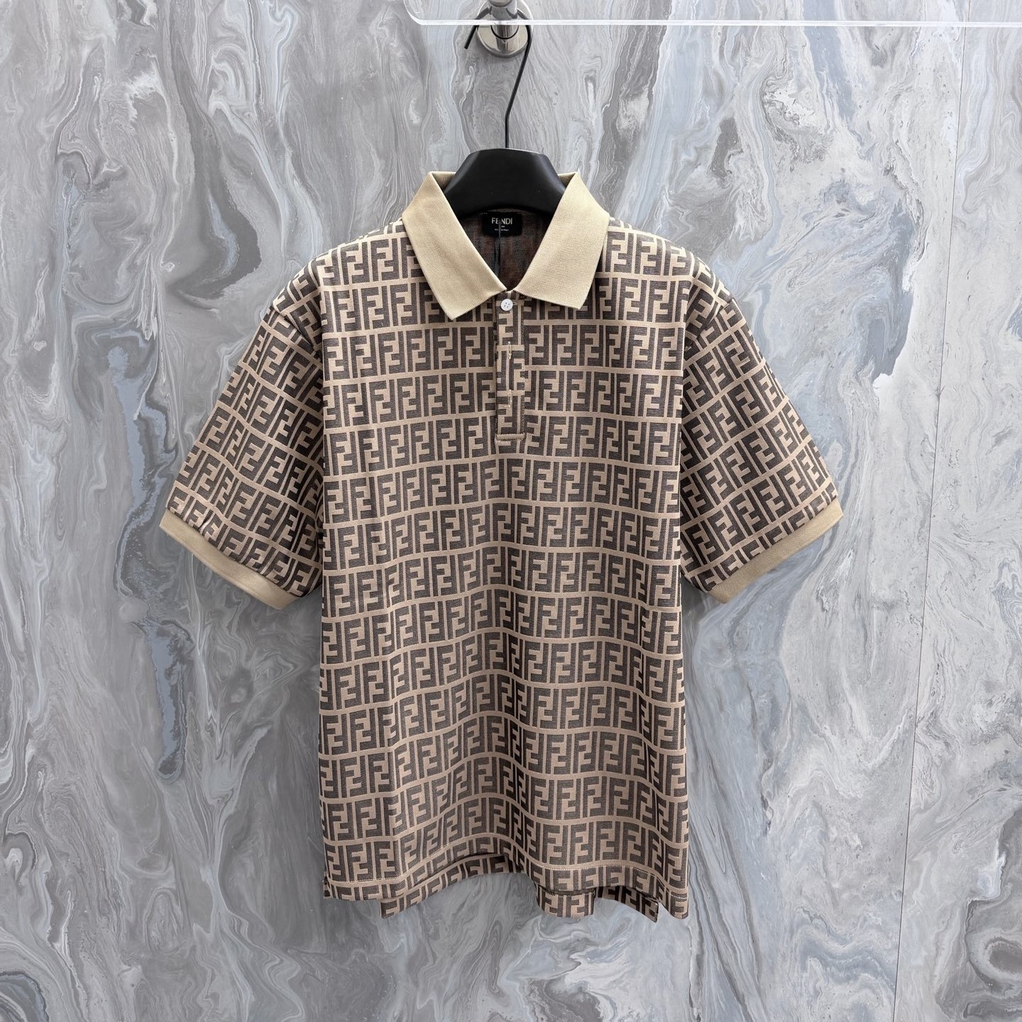 펜디 폴로 반팔티 2가지 색상