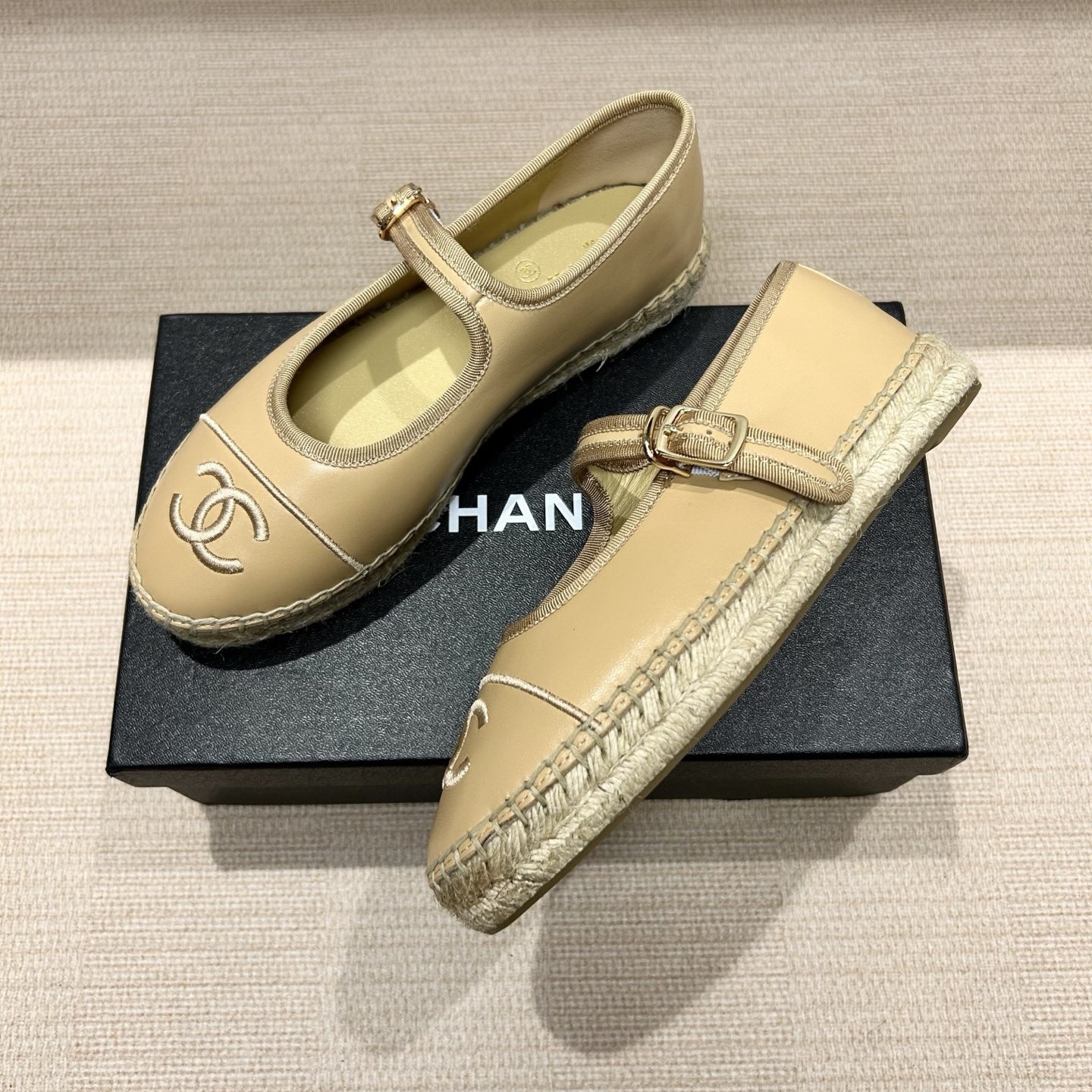 샤넬 메리제인 에스파드류 플랫 슈즈