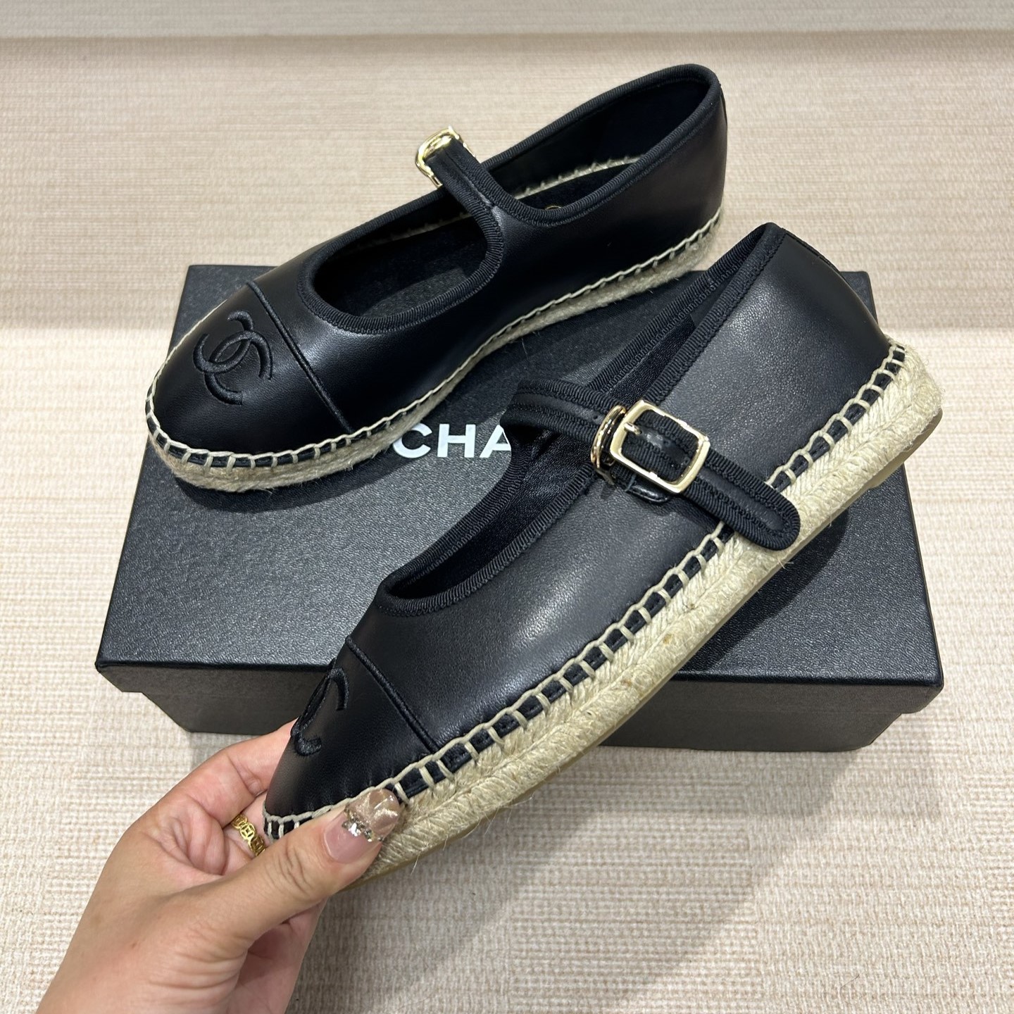 샤넬 메리제인 에스파드류 플랫 슈즈