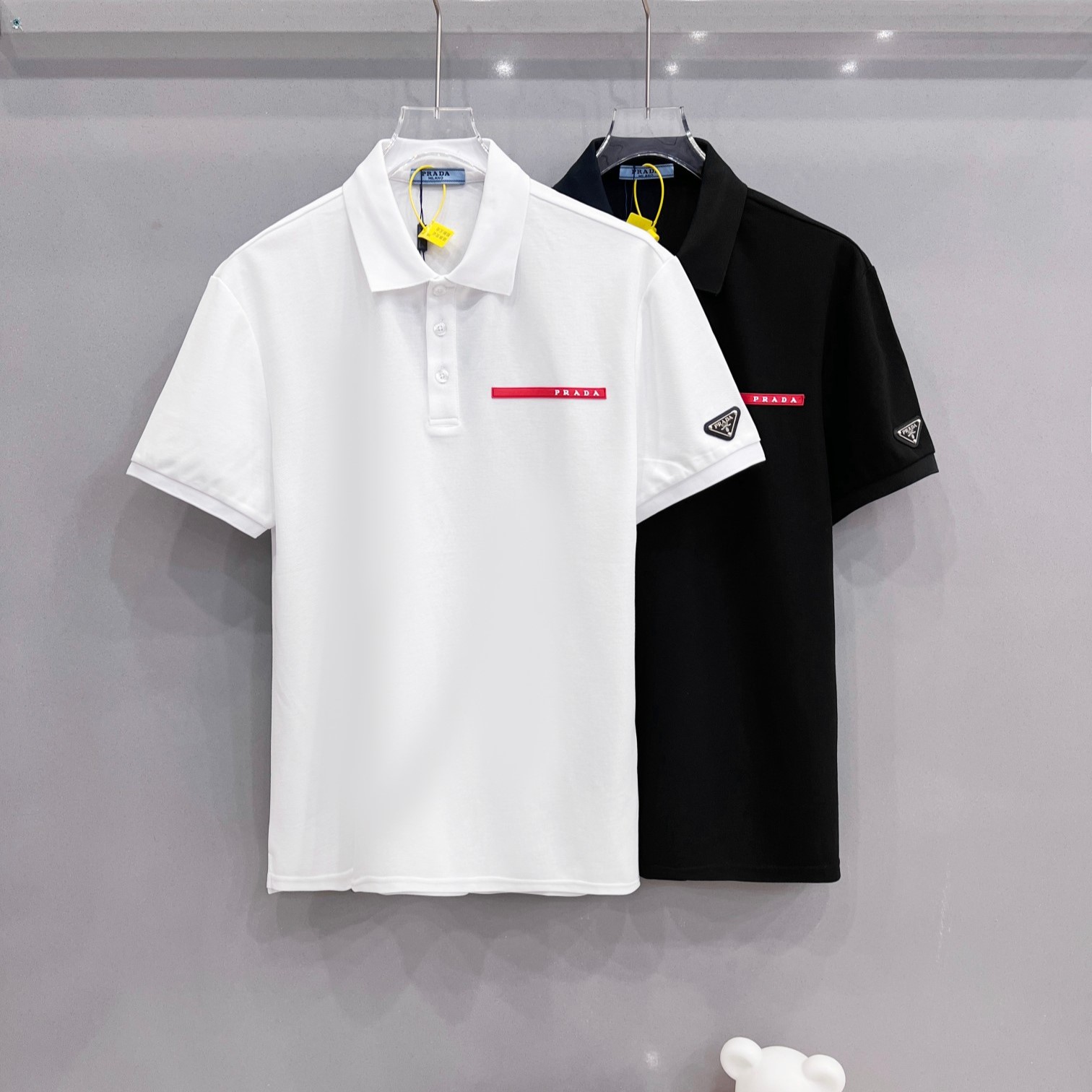 프라다 폴로 반팔티 2가지 색상