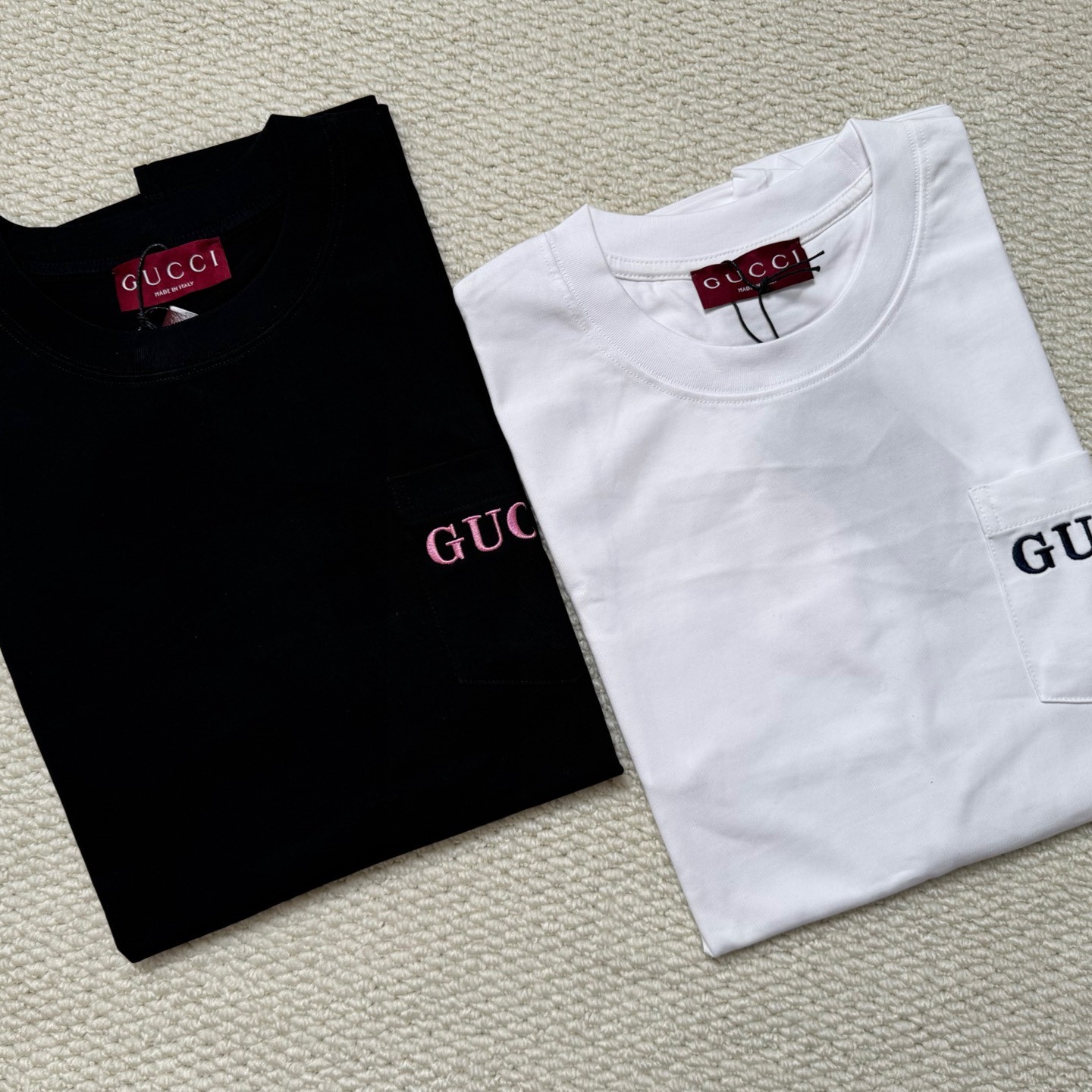 구찌 반팔티 남녀공용 2가지 색상