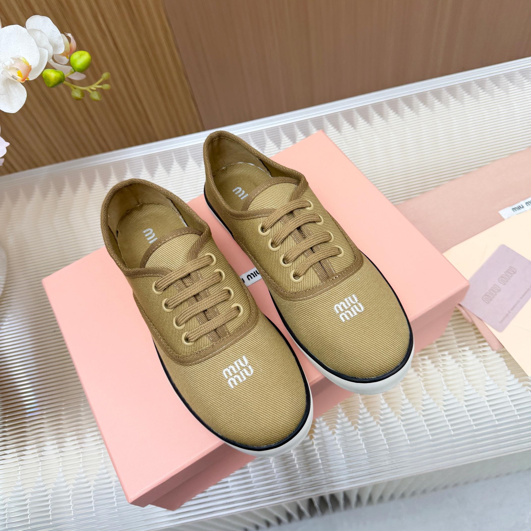 미우미우 코튼 스니커즈