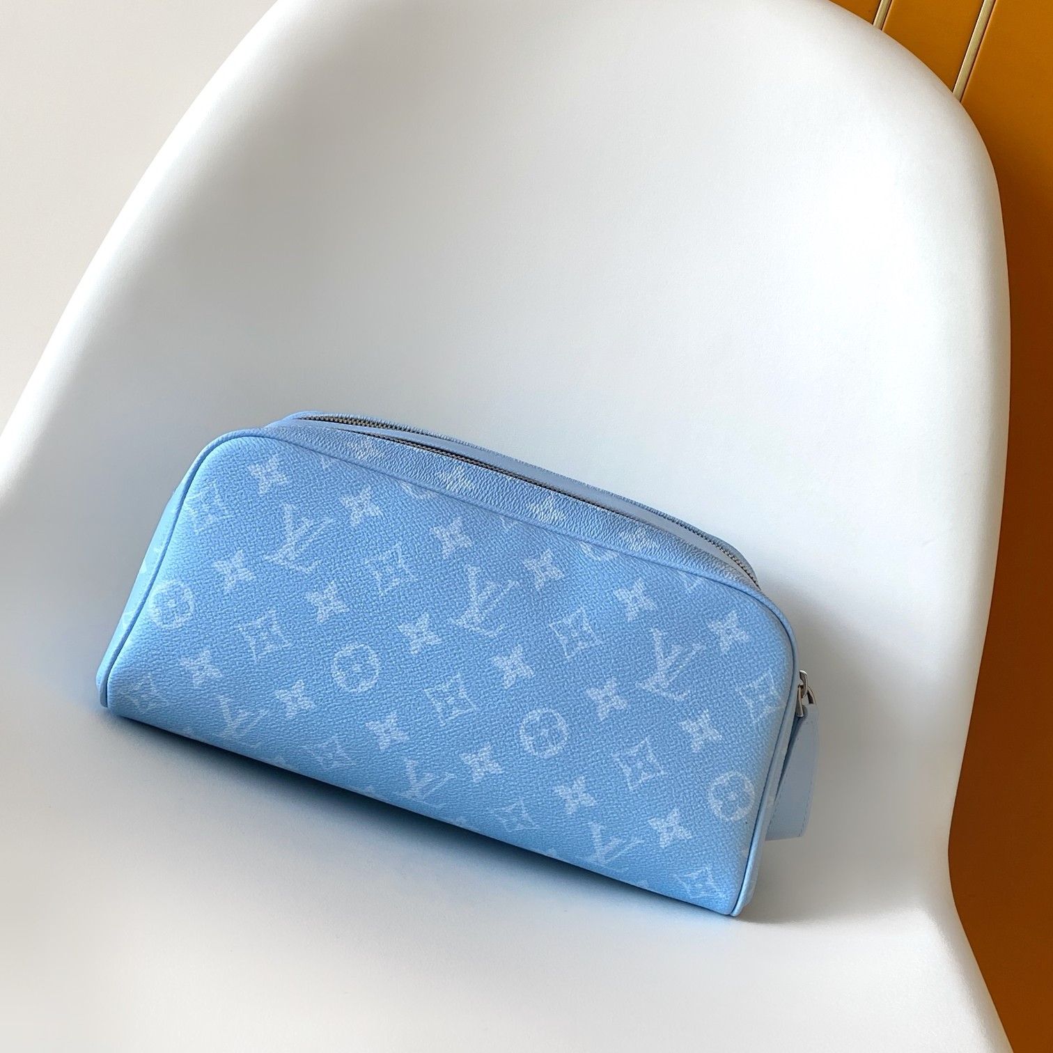 루이비통 모노그램 톱 키트 파우치 클러치 M15246