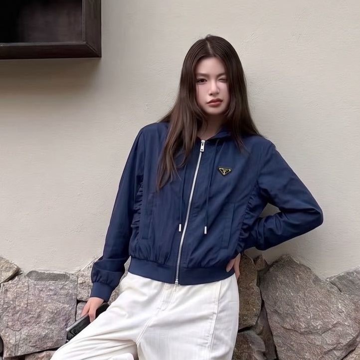 프라다 여성 바람막이 자켓